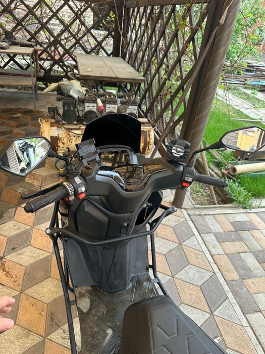 Продам скутер 150 куб