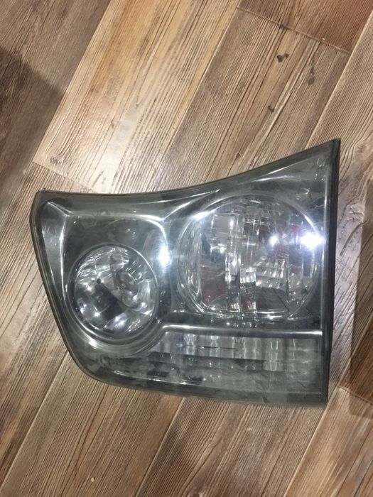 Фонарь от багажника Лексус RX330