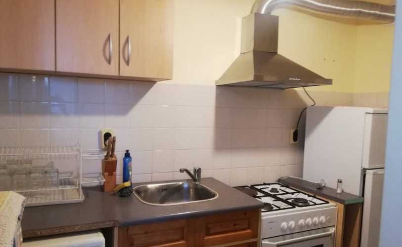 Дава се под наем Двустаен апартамент в Бургас, Изгрев - 60 кв.м за 153 € - Снимка #1