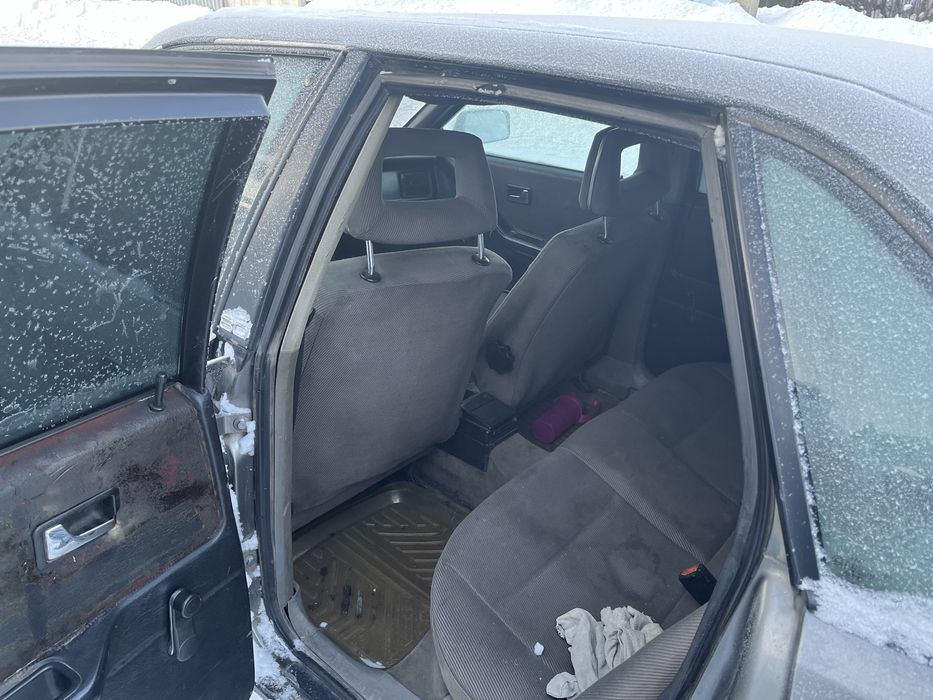 Продам ауди 80 б3 на запчасти