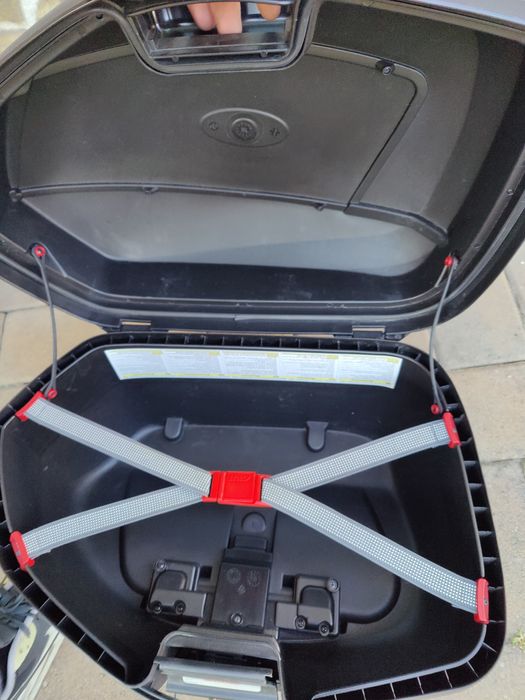 Genți laterale Givi v35+suport lateral Givi monokey