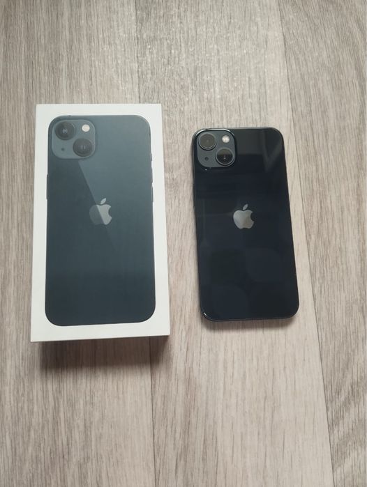 Продам Айфон 13