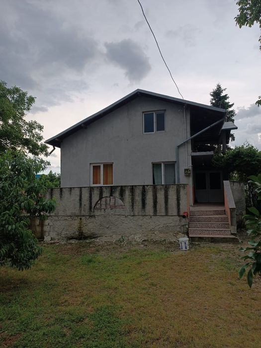 Casa 4 camere Vadu Parului