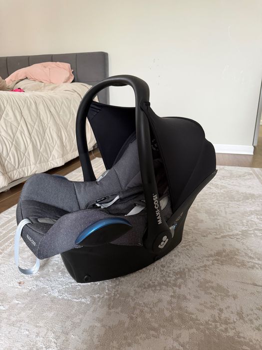 Автокресло maxi cosi