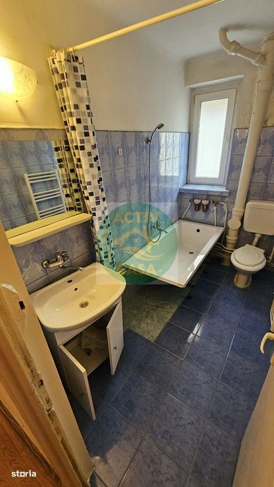 Apartament 2 camere, decomandat, zona Anton Pann