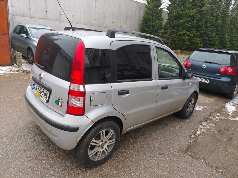 Продавам Фиат панда