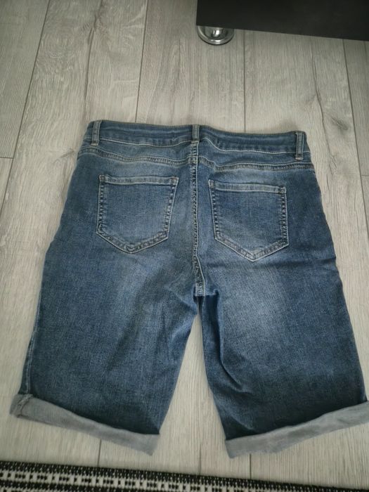Blugi scurti de dama LCW jeans marimea 30