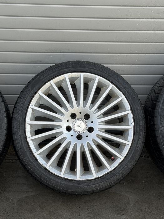 Продавам комплект джанти с гуми.  Mercedes OEM 5x112 19