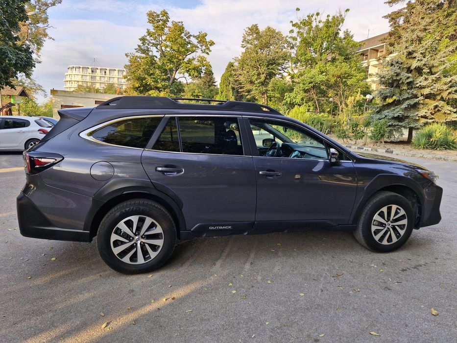 Продавам SUBARU QUTBACK PREMIUM 2.5 кб 182кс бензин 2024г на 25000км