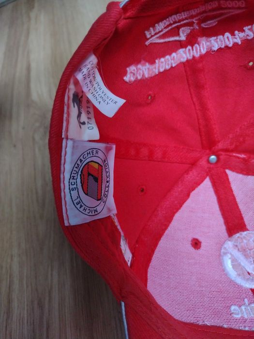 F1 Scuderia Ferrari / Michael Schumacher - шапка с козирка на Формула 1