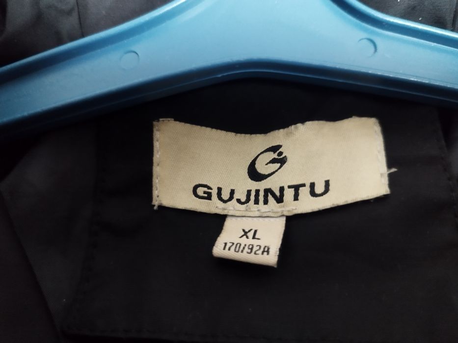 Зимнии  куртки 44-46р