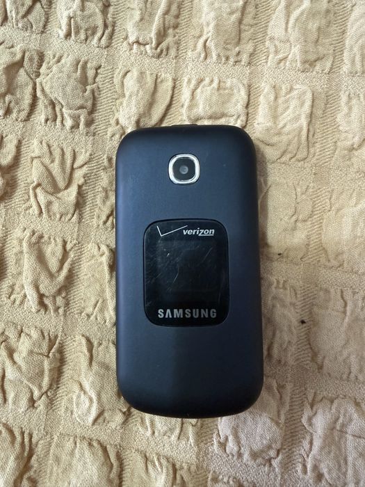 Perfectum verizon gusto 3  Sotiladi