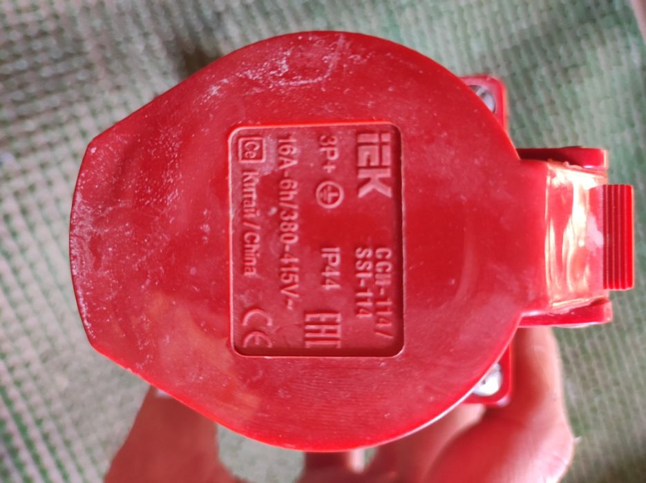 Розетки IEK 32 ампера