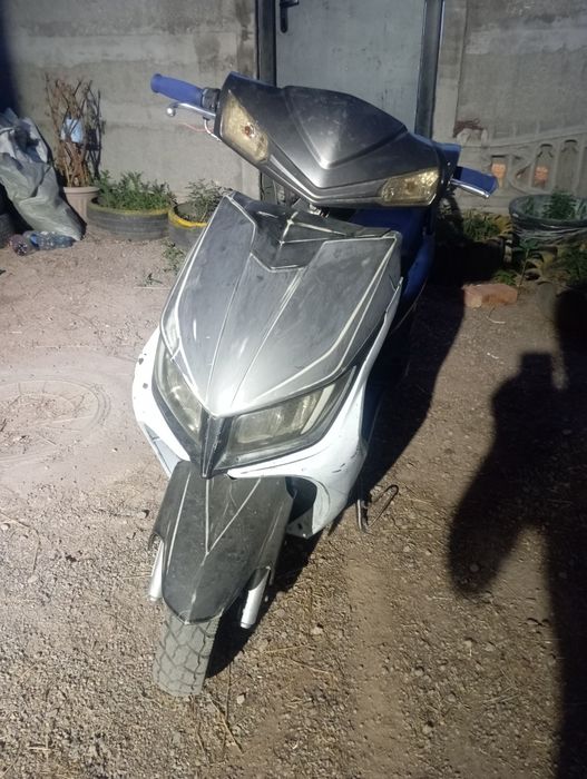 Продам мопед м8 .