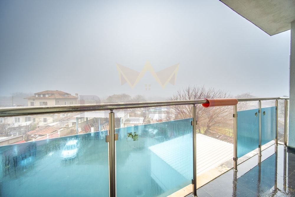 2-стаен в Добрич, област-гр.Балчик площ 76 цена 87500