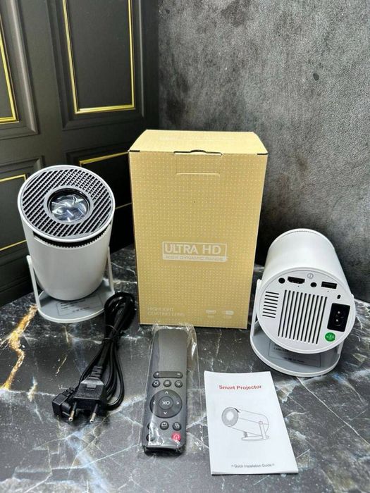 Проектор с джостиками , кинотеатр теперь у себя доме , projector