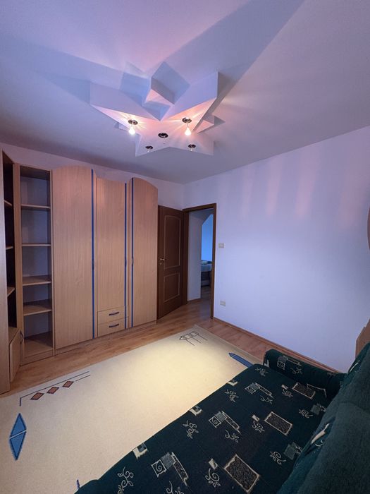 Inchiriere apartament 3 camere Praporgescu  ,centrala gaz