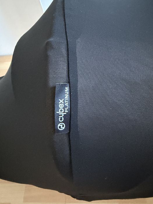 Кош за новородено Cybex Cot S Lux и комарник Cybex Platinum