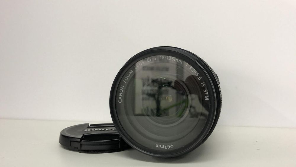 Obiectiv Canon EF-S 18-135mm f/3.5-5.6 IS -N-