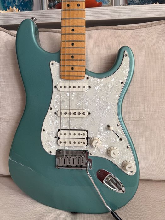 Fender Standart Stratocaster 1996 - 50th Anniversary