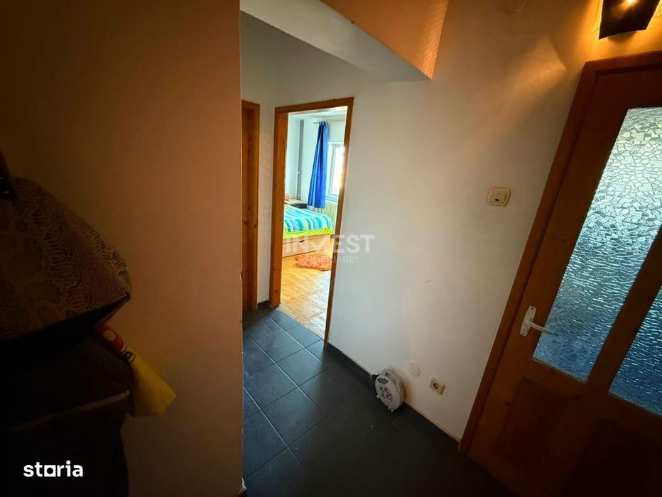 Apartament 3 camere decomandat-72mp-etaj intermediar-Bld Socola