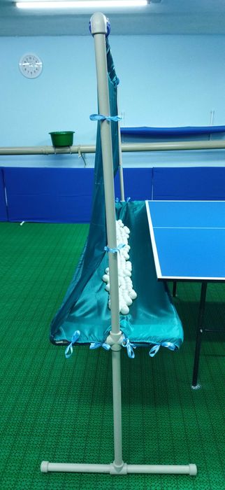 Сетка для улавливания мячей...