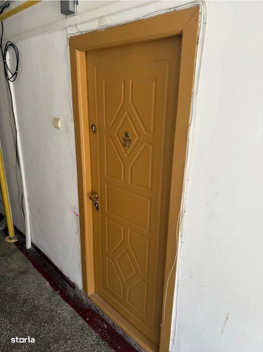 Focsani - str. Echitatii, Garsoniera 20 mp - etaj 4/4