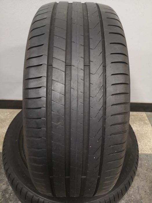 2бр 255/45/19  PIRELLI 6мм грайфер дот:20г +++