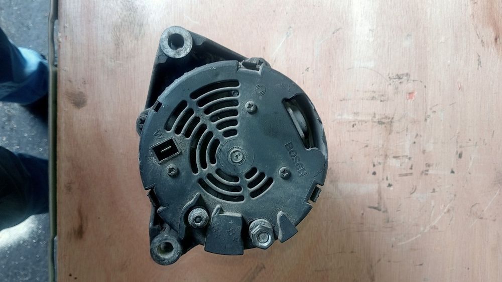 Генератор Мерседес М 111 М 102 М103