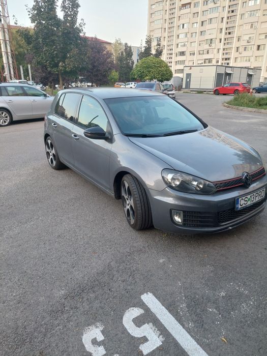 Vând wolkswagen golf 6