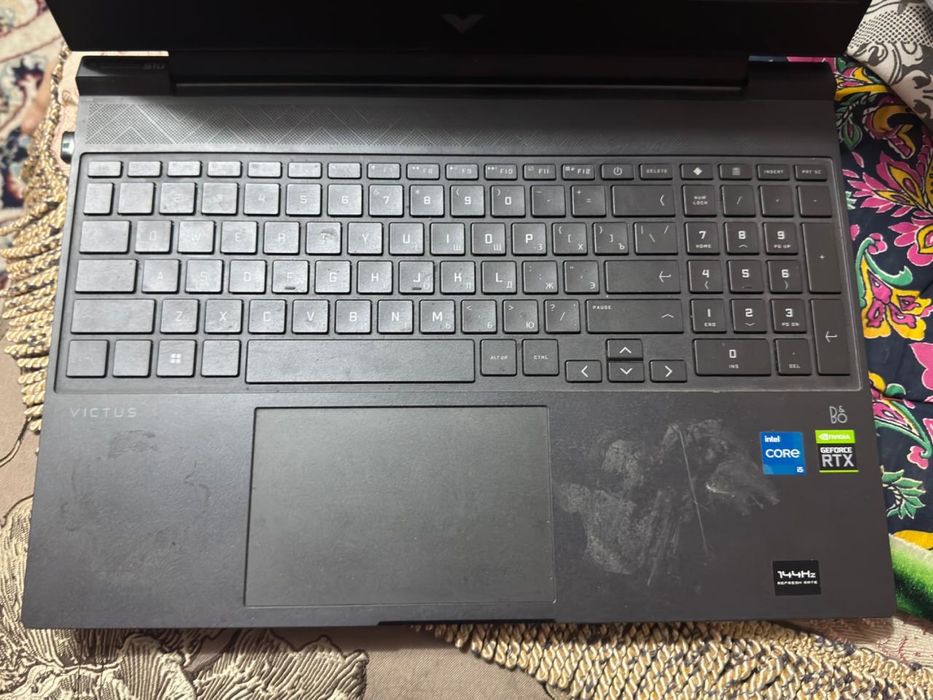 Продам ноутбук hp victus