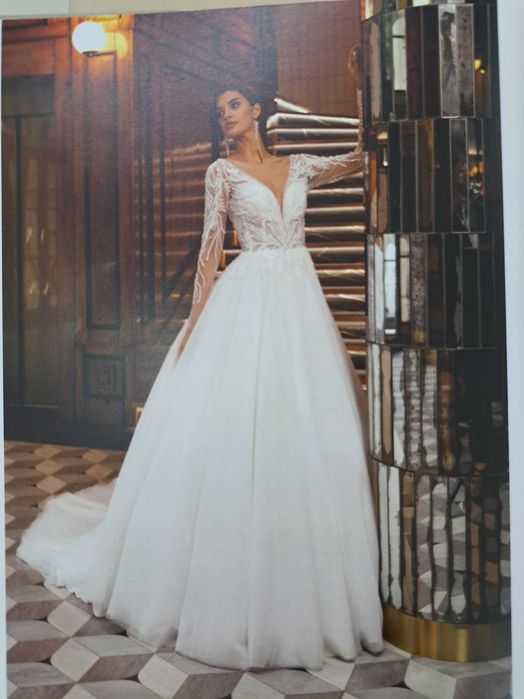 Vand rochie de mireasă deosebita