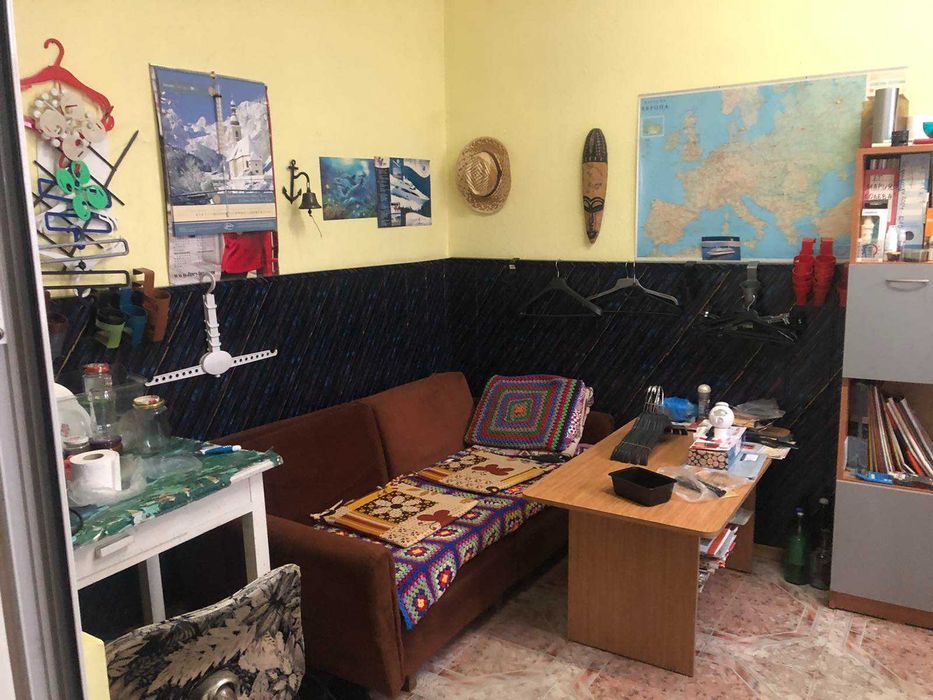 Продавам цех за пластмасови изделия в гр. Димитровград