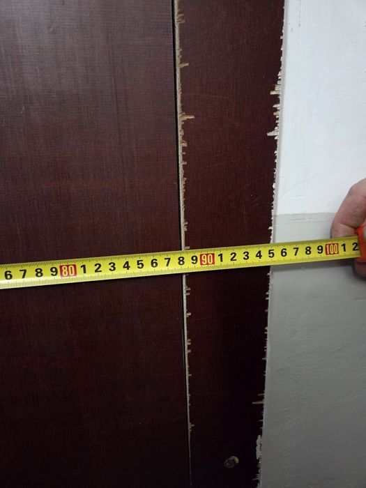 Продам входную дверь