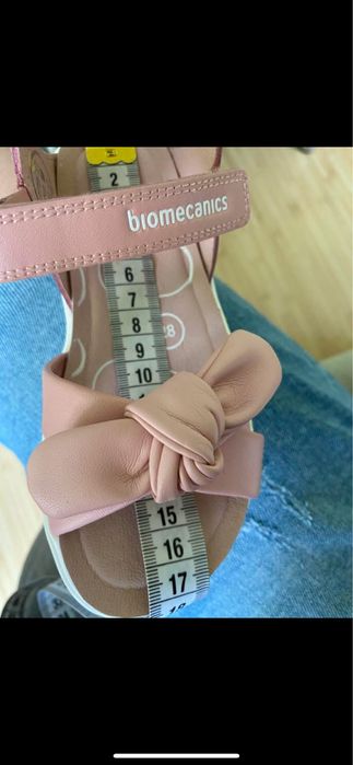 Чисто НОВИ детски сандали