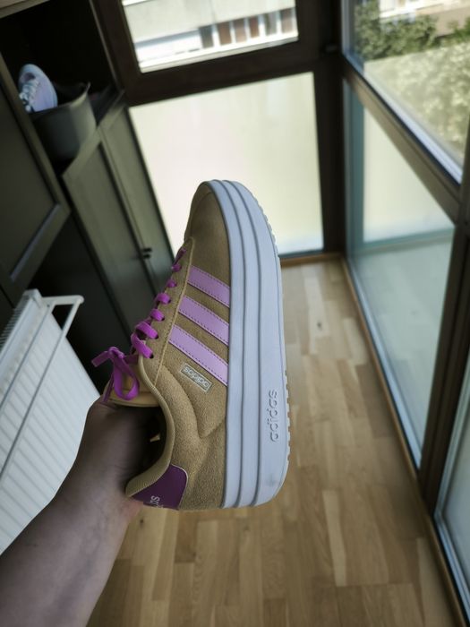 Adidas VL Court Bold, masura 40