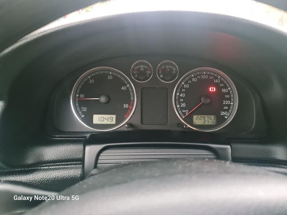 Продавам pasat 5.5