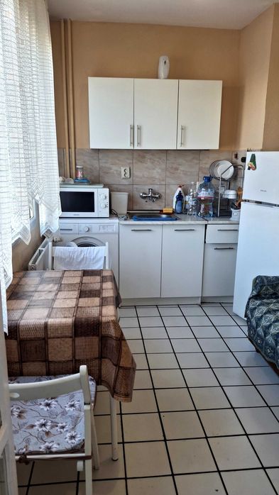 Давам апартамент под наем