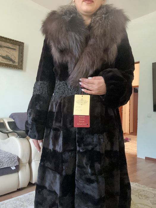 Срочно продам норковая шуба 70000