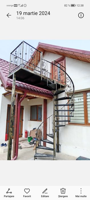 Scări spirala interioare  și exterioare