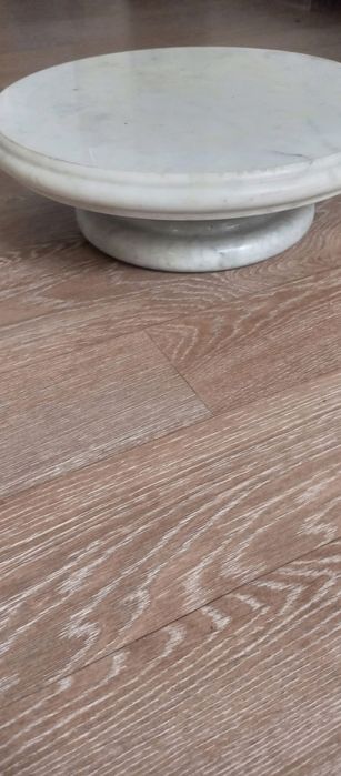 Стол мраморный б/у