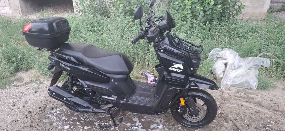 Продам скутер Tank