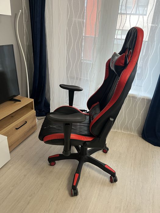 Продавам геймърски стол EXRACER