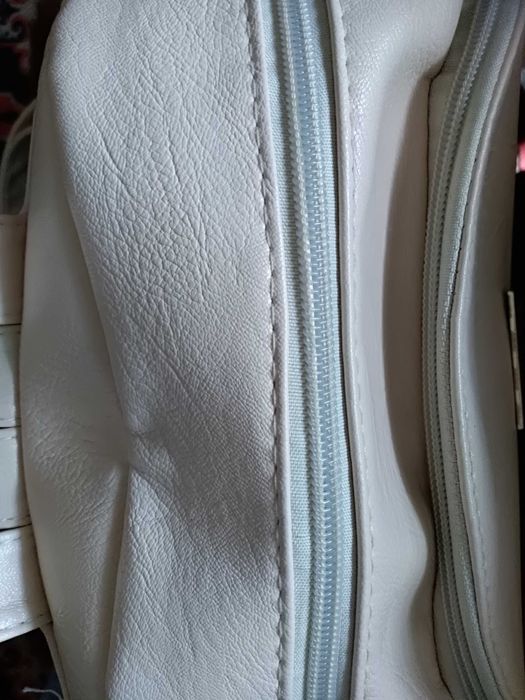 дамска раница от изкуствена кожа