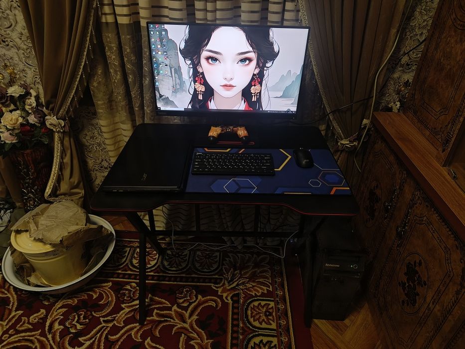 Белый сборка КОМП  сотилади