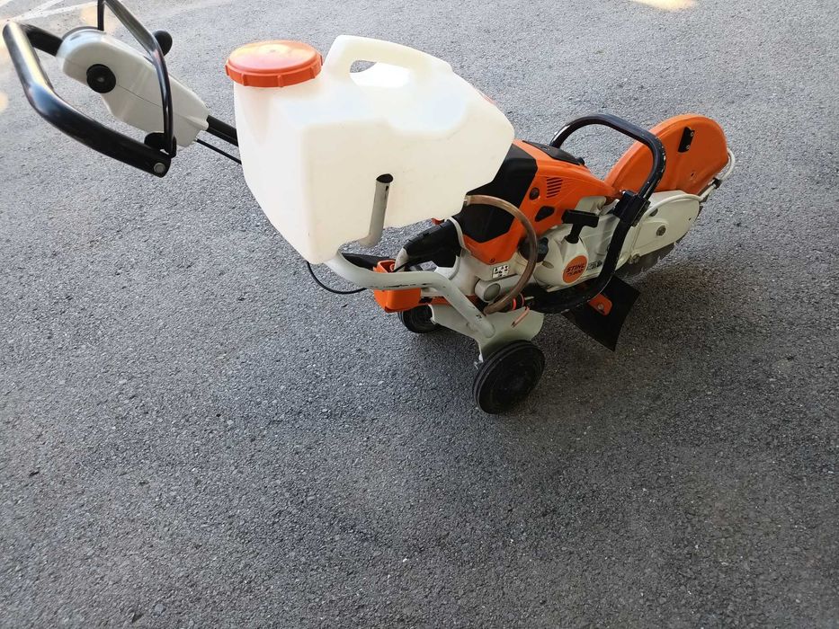 Stihl TS 800 - ръчен бензинов фугорез със количка