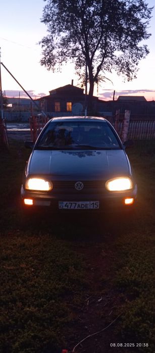 Машина сатылады .