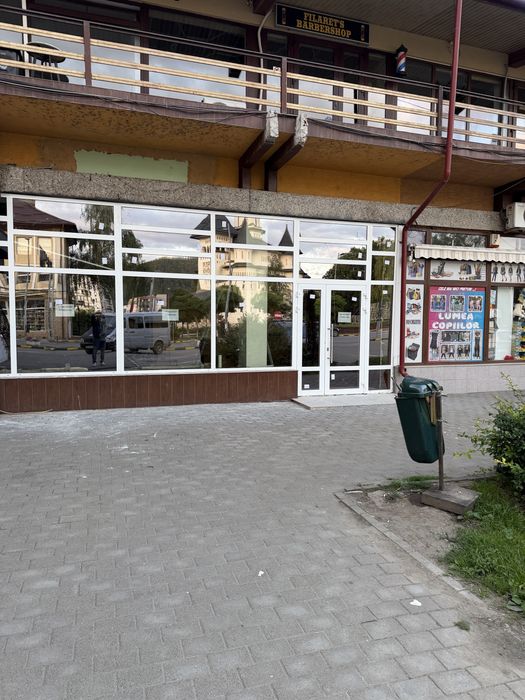 OCAZIE: Spatiu comercial P-ta Republicii, 140 mp