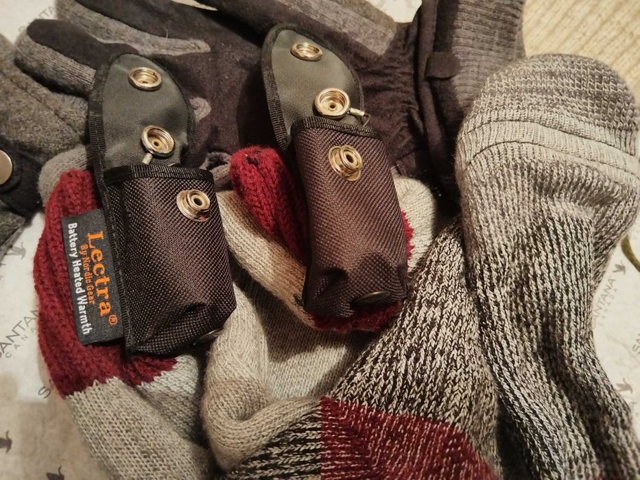 За лов: звукова примамка свирка за елен WEGU-GFT,чорапи, ръкавици