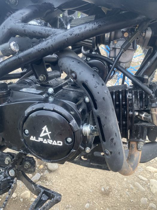 Vand cross alfarad 150cc.    nu yamaha ,ktm